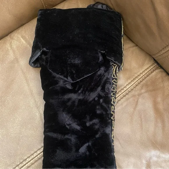 Luxury Embroidered Rhinestone Embellished Velvet Christmas Stocking Black Gold - Picture 5 of 7